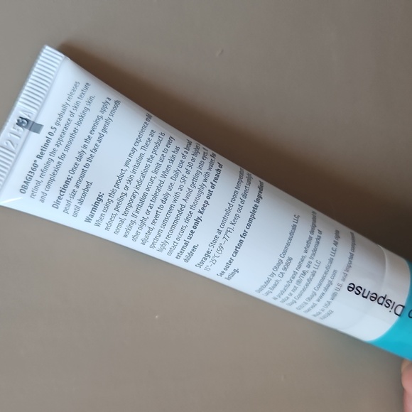 New - Obagi Medical Obagi360 Retinol 0.5 (1 oz.) - Picture 3 of 5